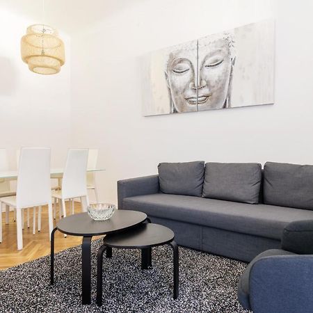 Hemeras Boutique Homes Luxury 4Bdr Close To Duomo Milano Eksteriør billede